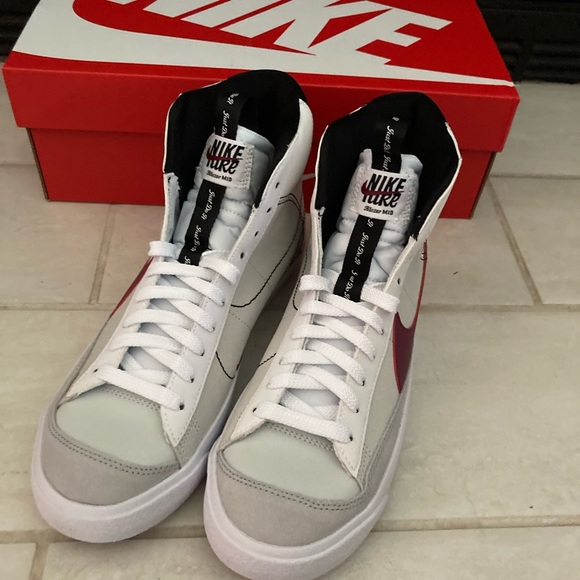 COPY - Nike Blazer ‘77 MID SE - Picture 6 of 6